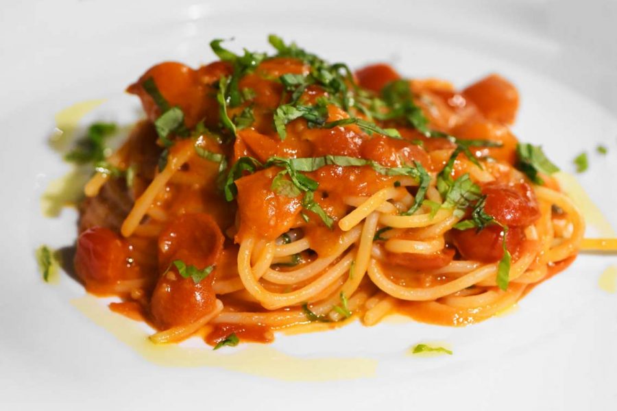 Spaghettoni al Pomodoro