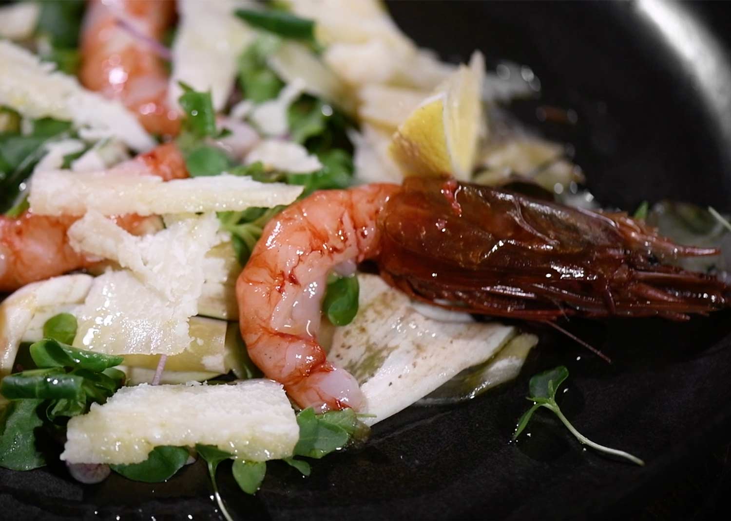 Carpaccio di Melanzane con Gamberi e Parmigiano